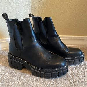 Circus Black Boots Size 8 1/2